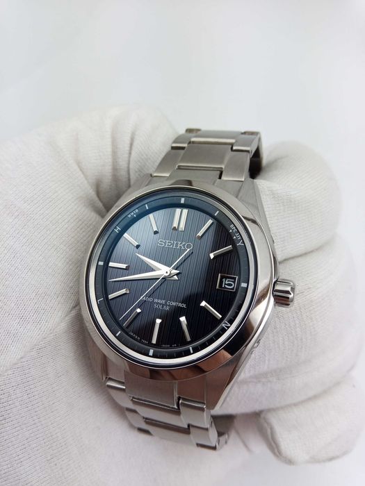Японские часы Seiko Solar SAGZ083 титан, радиоконтроль, сапфир, Japan made, солнечная батарея