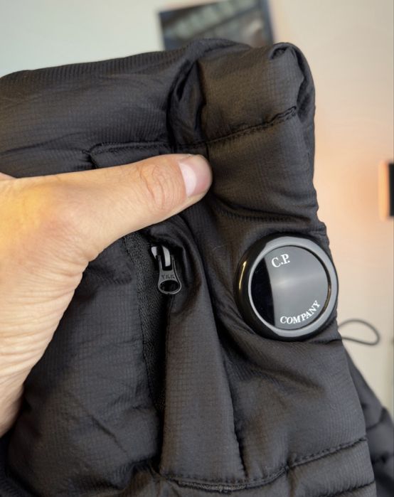 Легендарна куртка C.P.COMPANY
