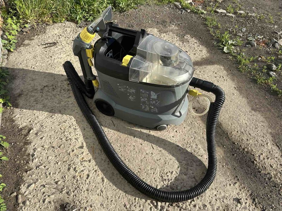 Продам Karcher Puzzi 8/1c
