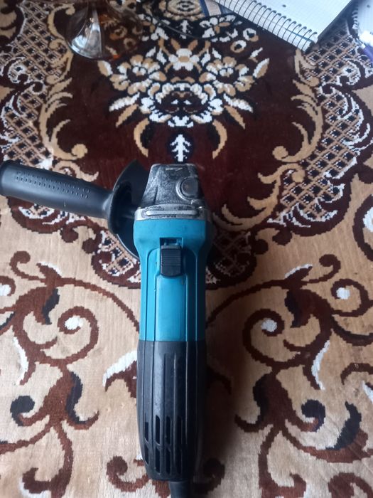 Болгарка Макіта 50 30