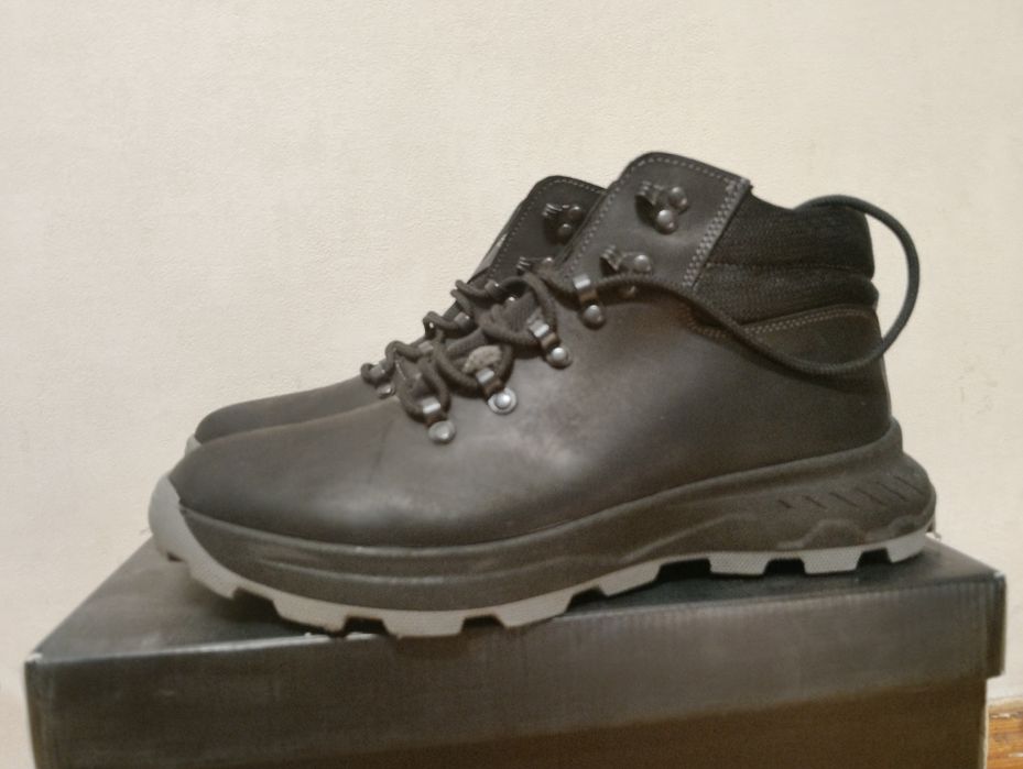 Чоловіче зимове взуття, 43 розміру