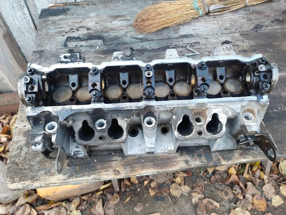 Гбц та інші запчастини для Пежо 405