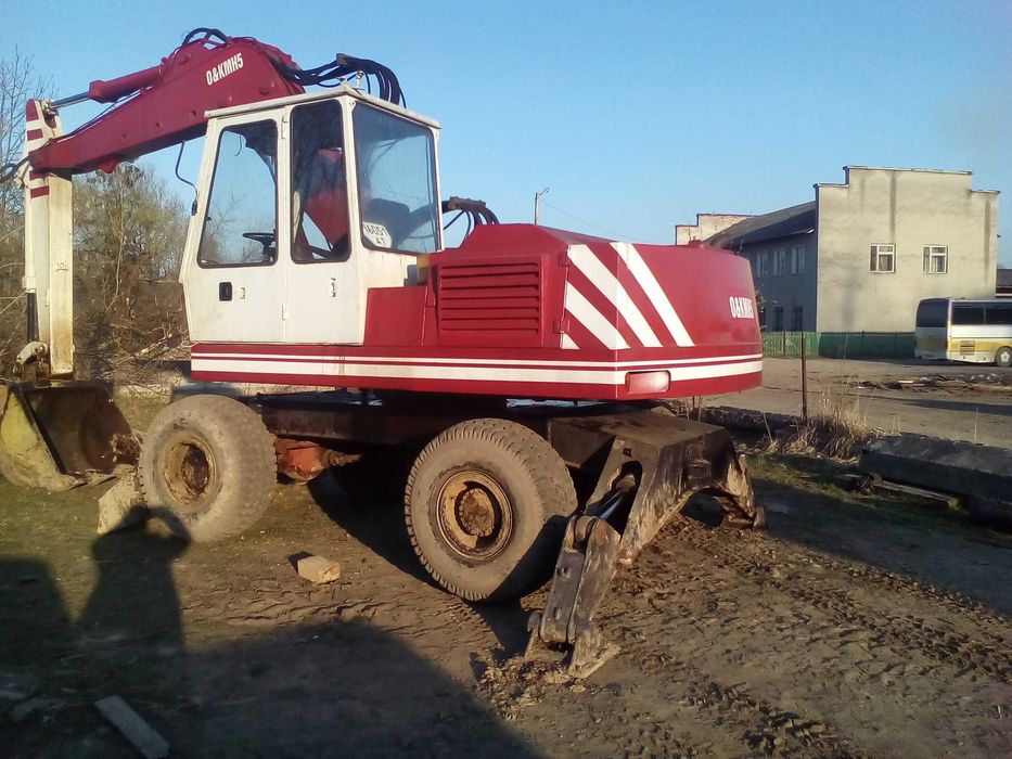 Колісний екскаватор O&K MH5