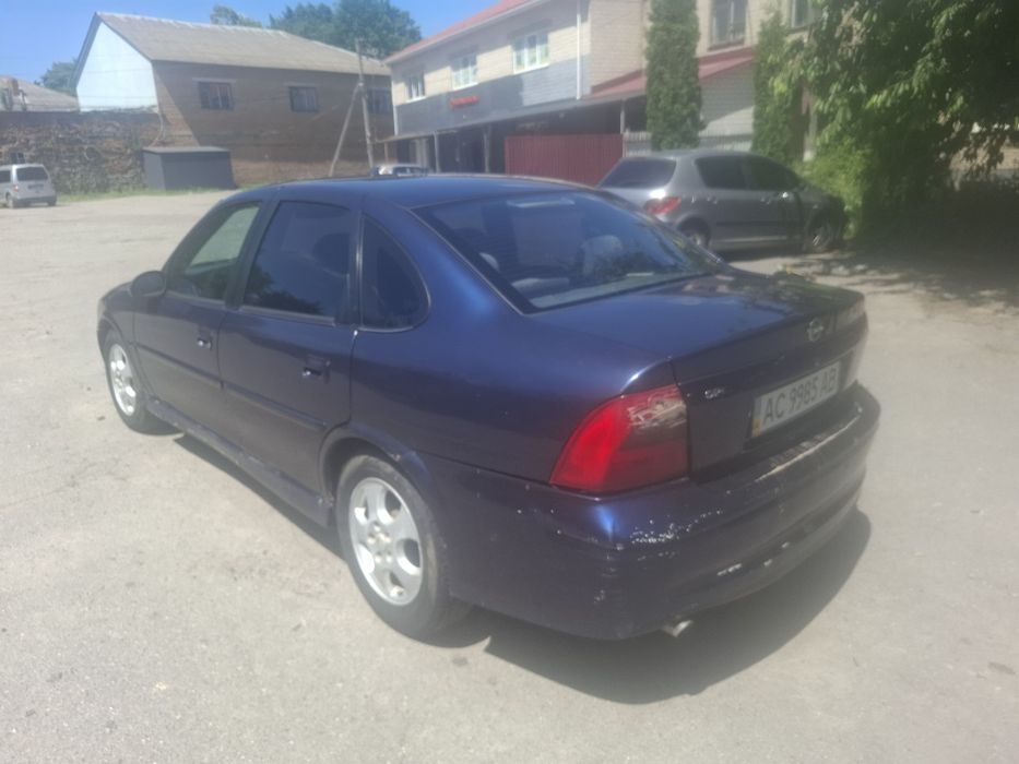 Opel Vectra B 2.0 гбо