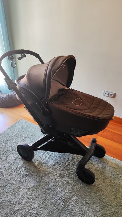 Trio Chicco i-Move 360 – Carrinho + Alcofa + Ovo + Base