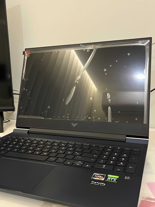 Portátil Gaming HP Victus