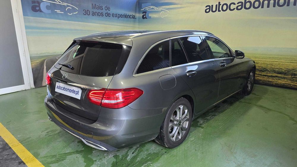 Mercedes - Benz C 180 CDI  -  Salvado