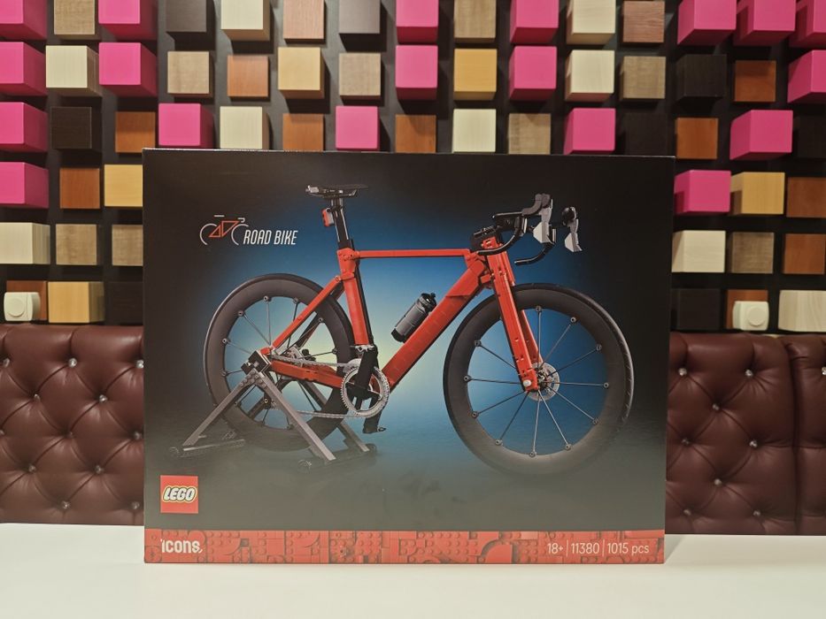 Конструктор LEGO Icons 11380 Шосейний велосипед (Road Bike)