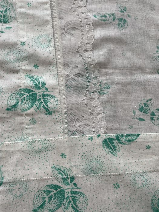 Продам підковдру 215*143.з вишиванкою.
