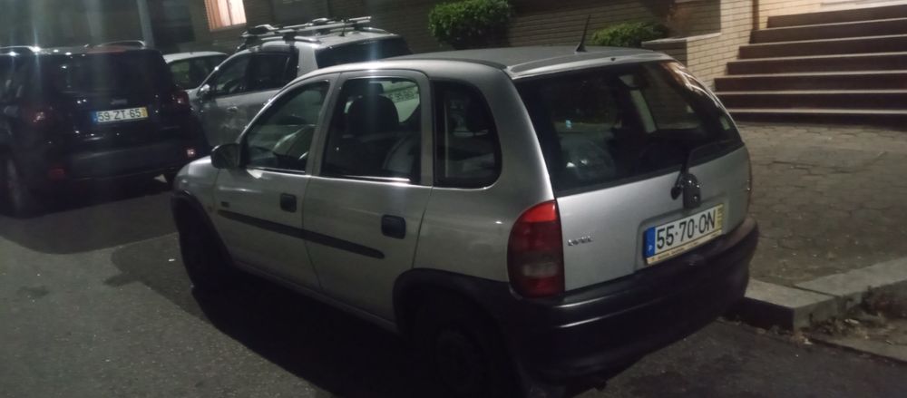 Corsa Opel 1.0  Em excelente estado.