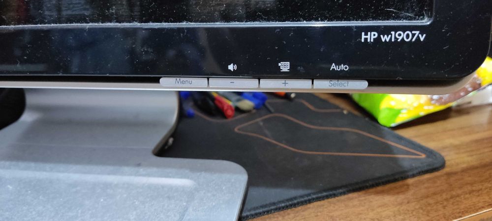 Vendo o Conjunto de 2 Monitores HP