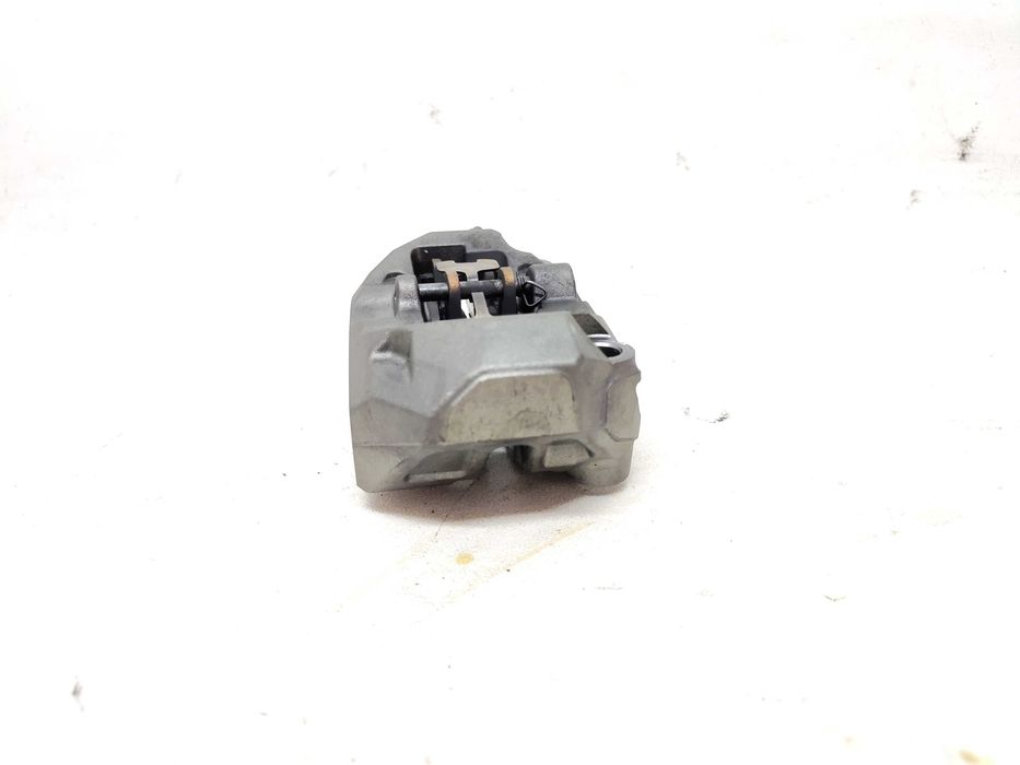 CF MOTO 450 SR Zacisk Hamulcowy Przedni Przód Brembo