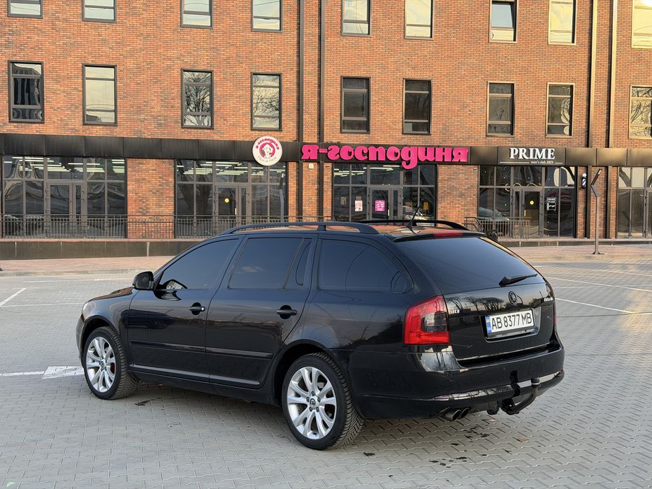 Skoda Octavia A5 FL  2012 1.6Tdi MT