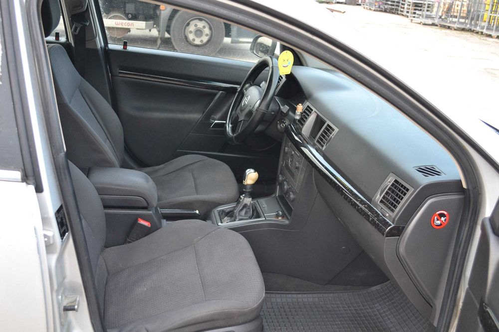 Opel - Signum 2.2 cm Diesel , klima , super stan , okazja !