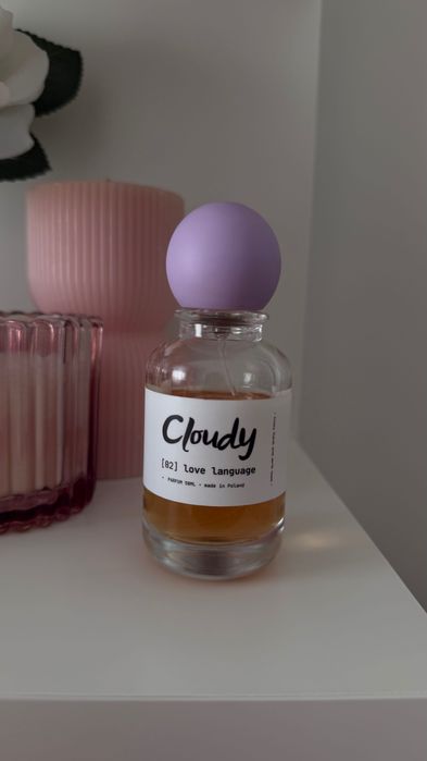 Perfumy cloudy scents love language