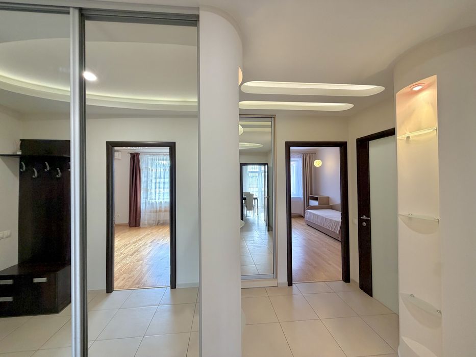 Оренда 2-кімнатна квартира  67 м² , вул .Лазаренка, 4Б , паркомісце , з тваринами можна