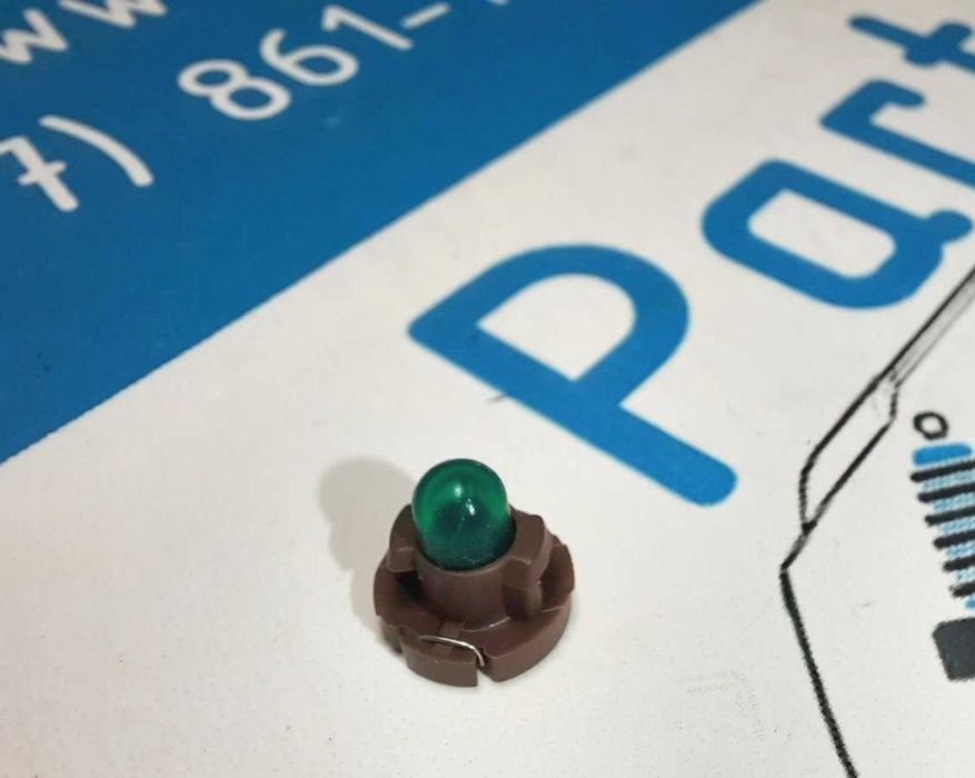 ОРИГІНАЛ Лампочка підсвітки кнопок зелена TOYOTA Prado 120 Прадо GX470