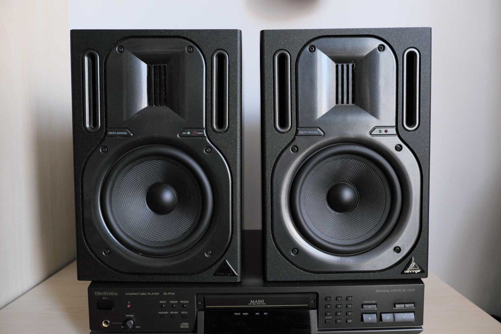 Behringer Truth 3030A monitory studyjne 2szt.