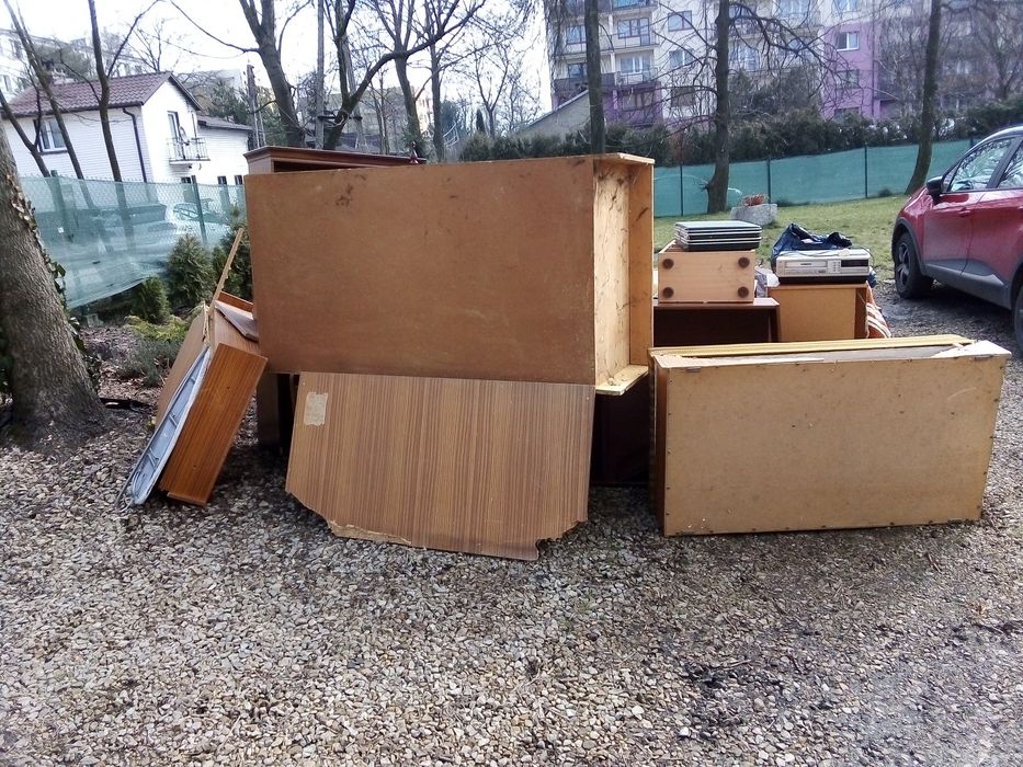 WYWÓZ grantów mebli gruzu Opróżnianie utylizacja likwidacja sprzątanie