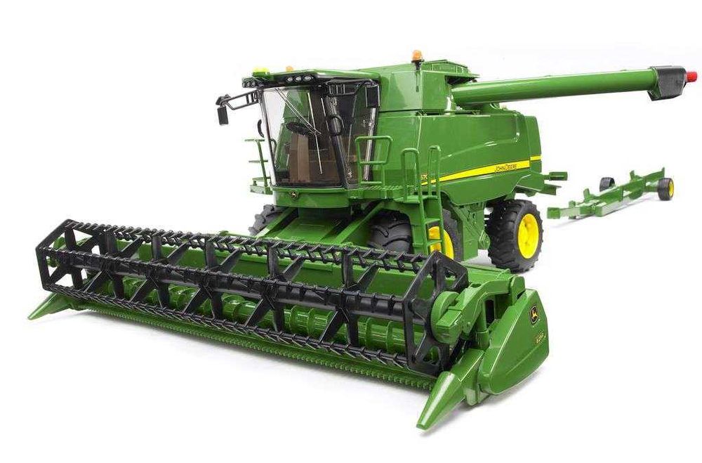 Kombajn zbożowy John Deere T670i - BRUDER 02132