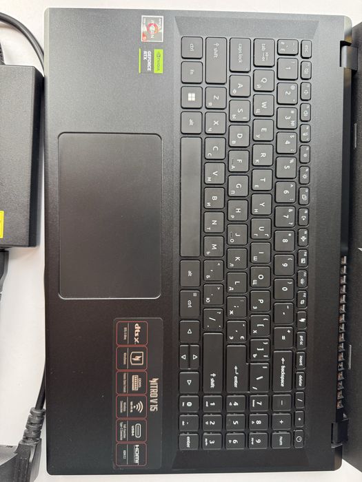 Ноутбук Acer Nitro V15  15.6" Ryzen 5-7535HS / RTX 3050 6gb / 16GB ОЗУ / 512gb SSD