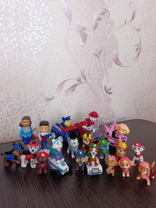 Щенячий патруль,свинка Пеппа, лол,Маша та ведмідь,3 кота,сонік бум