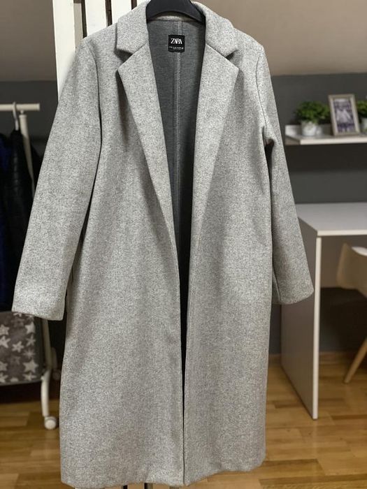 Пальто женское Zara размер S