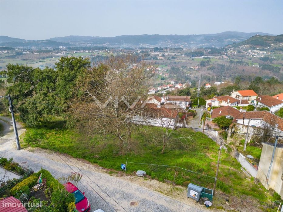 Terreno Urbano  Venda em Caldelas, Sequeiros e Paranhos,Amares