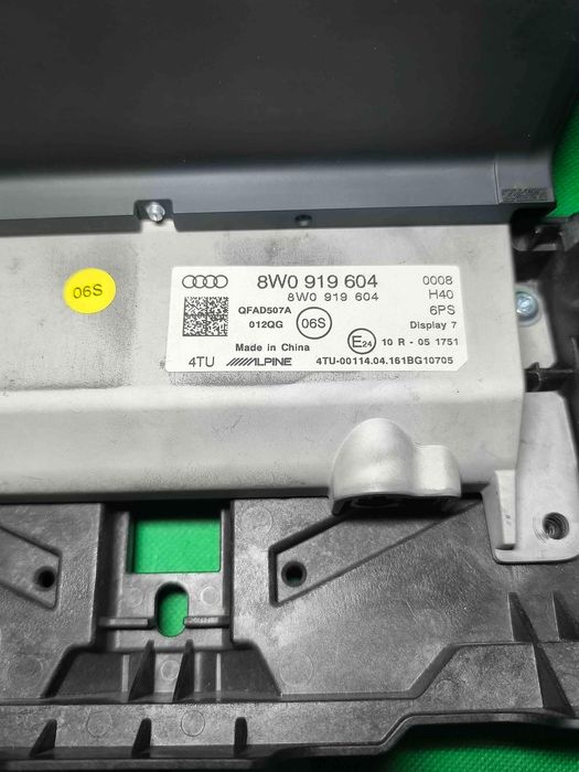 Display / Ecrã de Informações AUDI A4 B9 Avant