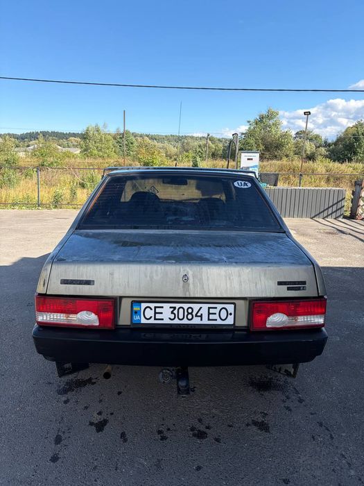автомобіль ваз 21099