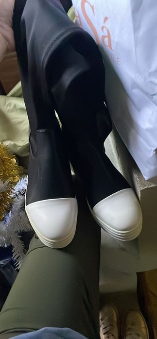 Botas cano alto pretas