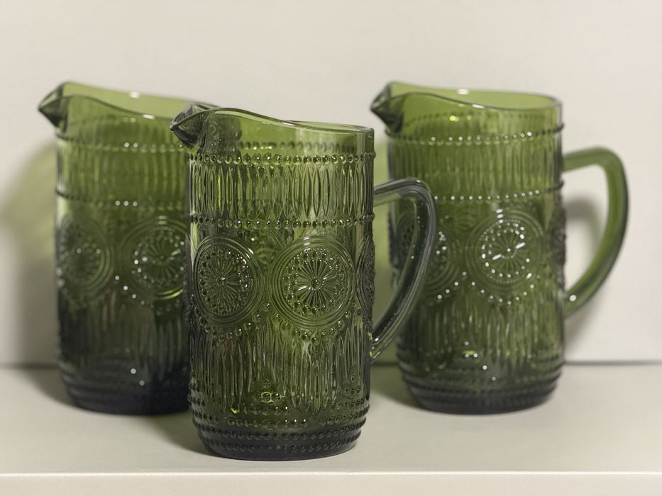 Глечики/пітчери с зеленого скла з ввзерунком. 1,5l обʼєм.
