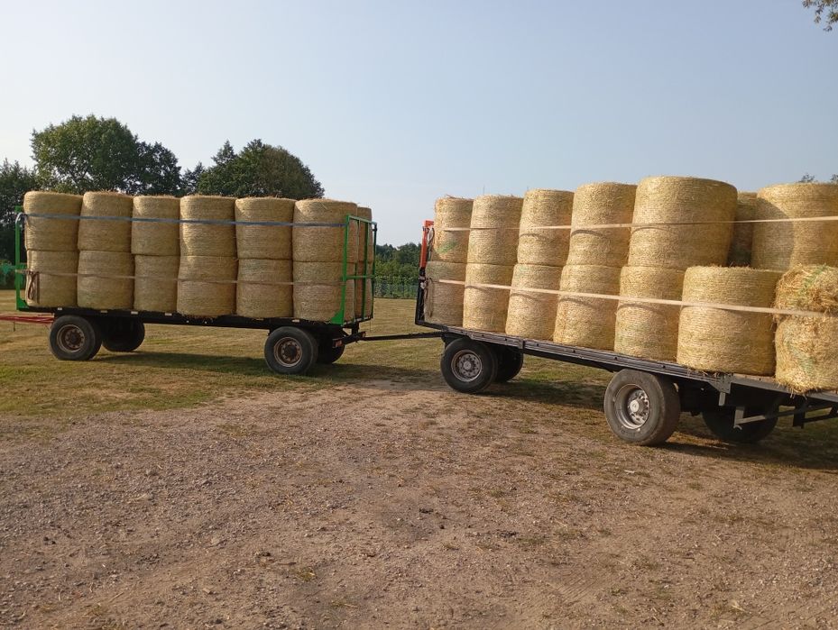 Słoma bele baloty ( transport)