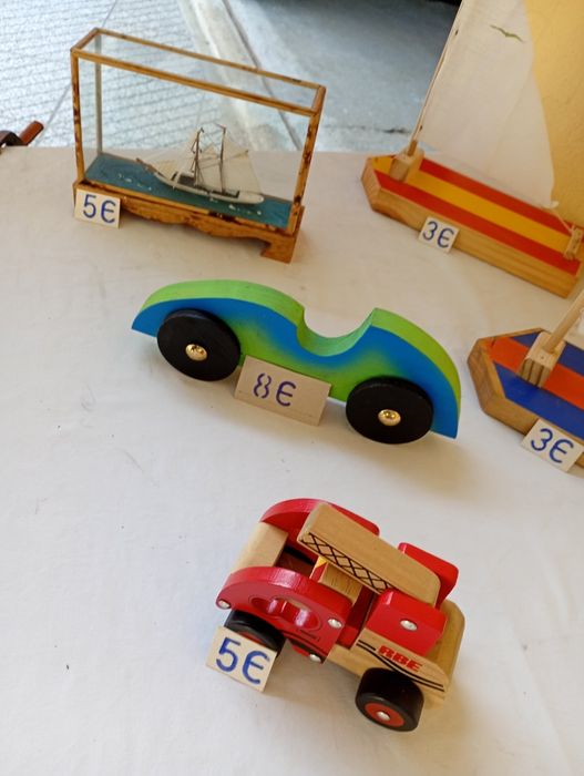 Brinquedos Portugueses em madeira