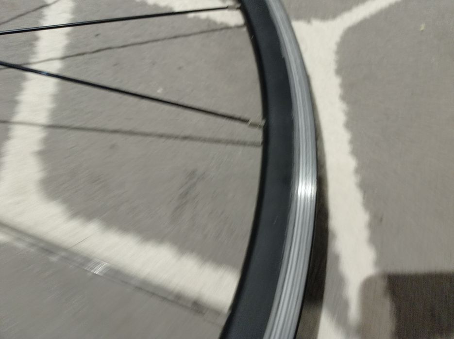 Koło szosowe qr przód