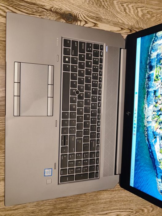 HP ZBook 17 g6 Xeon (8 ядер) RTX4000
