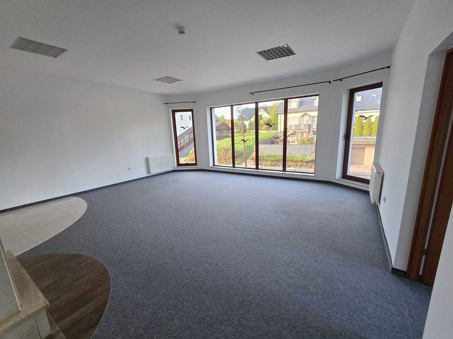 Lokal biurowy do wynajęcia | 111 m² | parking w cenie | Świątniki Górne | bezpośrednio
