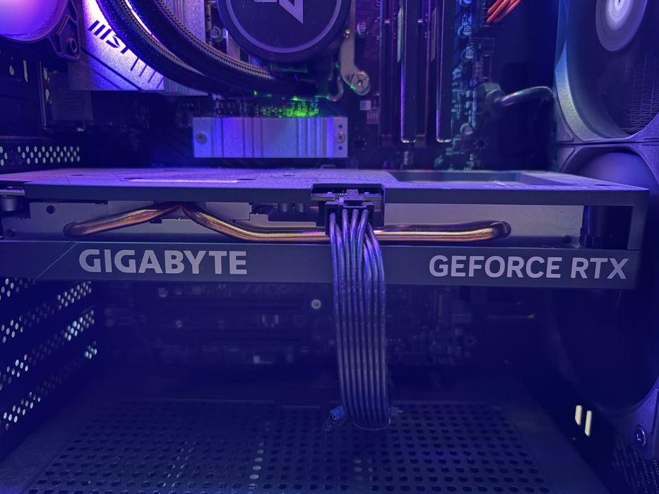 PC Gaming / Edição de Vídeo de Alto Desempenho – Intel i7-14700KF + RTX 4060 + 32GB RAM + SSD 2TB