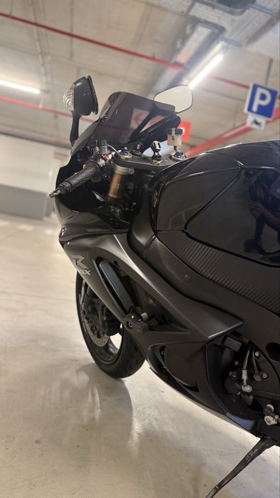 Suzuki gsxr 1000 k8