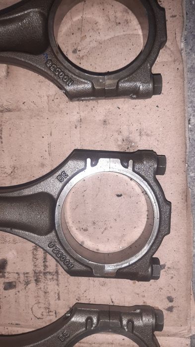 Tloki z korbowodami  3.6 FSI vw Taureg