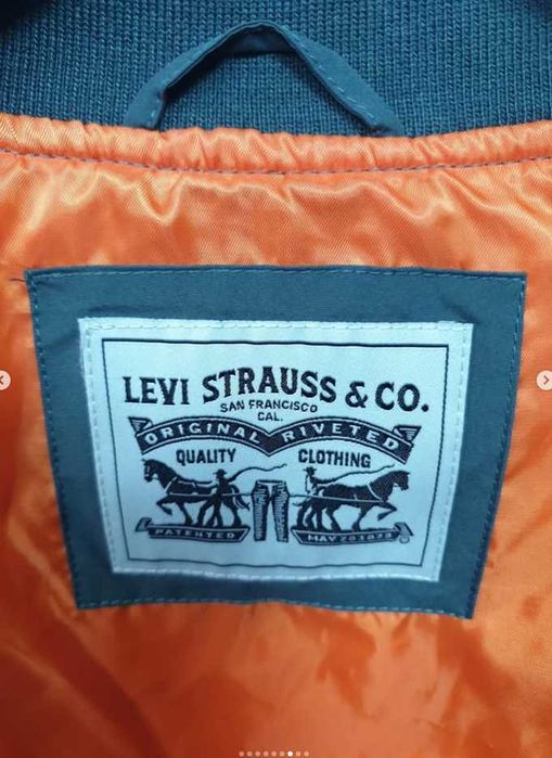 куртка-бомбер від Levi's оригінал XXL