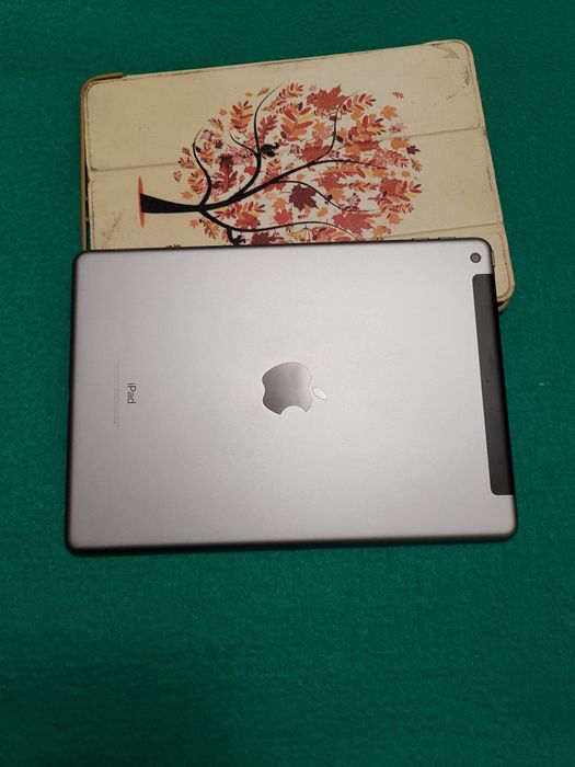 iPad 6 9.7” 32 ГБ wifi lte версія планшет apple