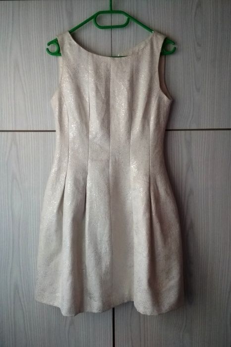 Elegancka srebrna biała bawełniana sukienka biurowa bombka Zara