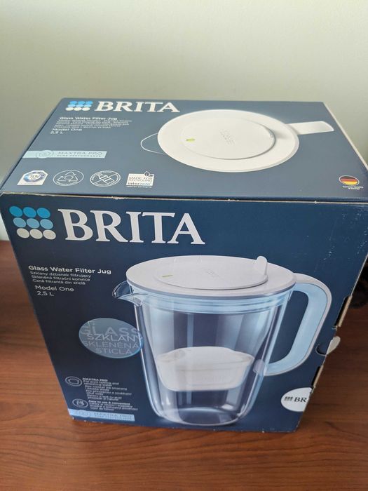 Dzbanek filtrujący BRITA Glass 2,5 l