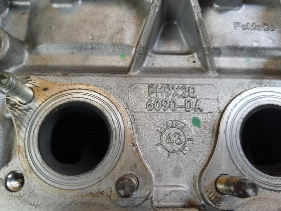 Głowica Range Rover Jaguar 3.0 TD 306DP PM9X2Q-6090-DA