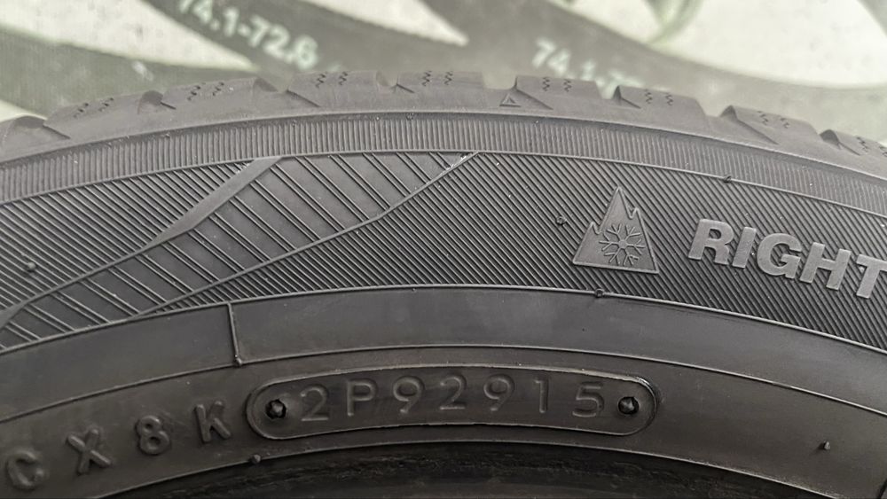 Зимние шины 205/55/16 Toyo