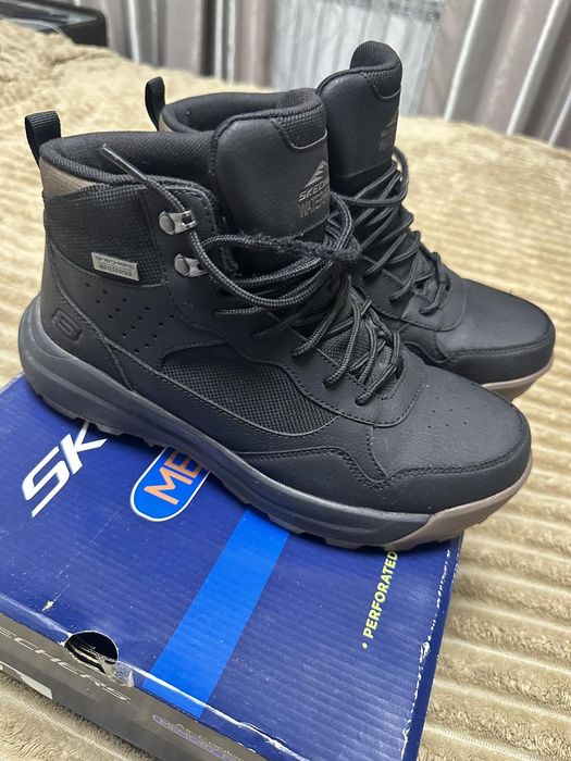 Чоловічі черевики Skechers