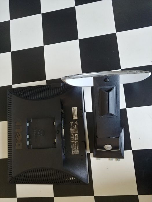 Monitor Dell 19 cali