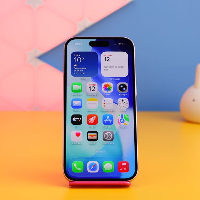 Смартфон Apple iPhone 15 128GB Pink (159988) Б/У З ГАРАНТІЄЮ