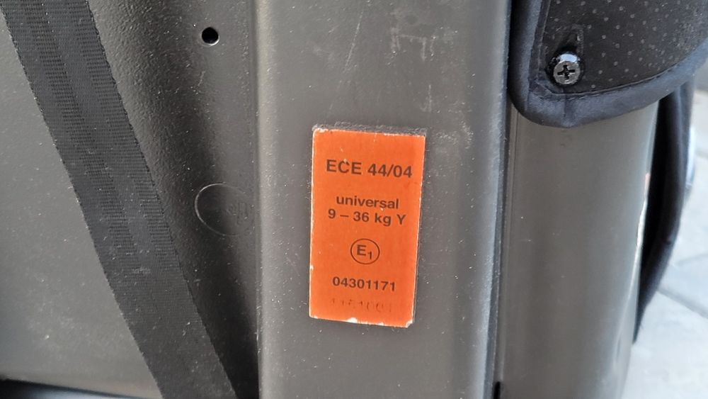 Fotelik RECARO dla dziecka